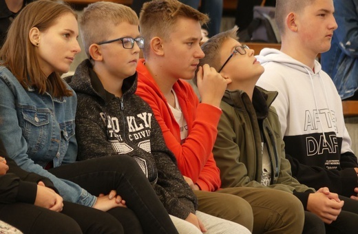 Młodzi w amfiteatrze pod Grojcem w Żywcu - 2019