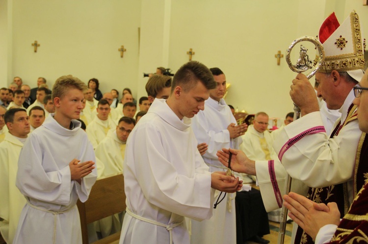 Tarnów. Błogosławieństwo nowych ceremoniarzy