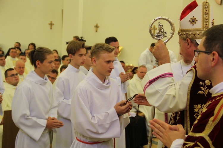 Tarnów. Błogosławieństwo nowych ceremoniarzy