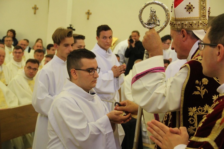 Tarnów. Błogosławieństwo nowych ceremoniarzy