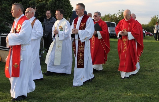 Bielsko-Biała pod Krzyżem na Trzech Lipkach - 2019