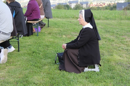 Bielsko-Biała pod Krzyżem na Trzech Lipkach - 2019