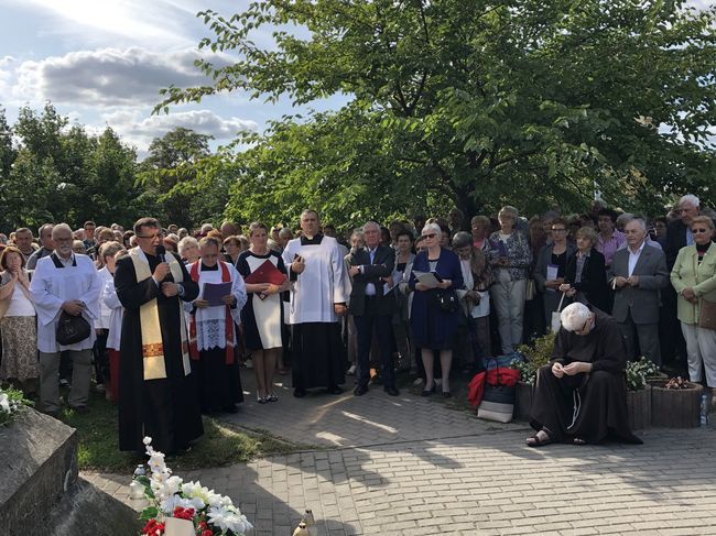 Stalowa Wola. Polska pod Krzyżem.