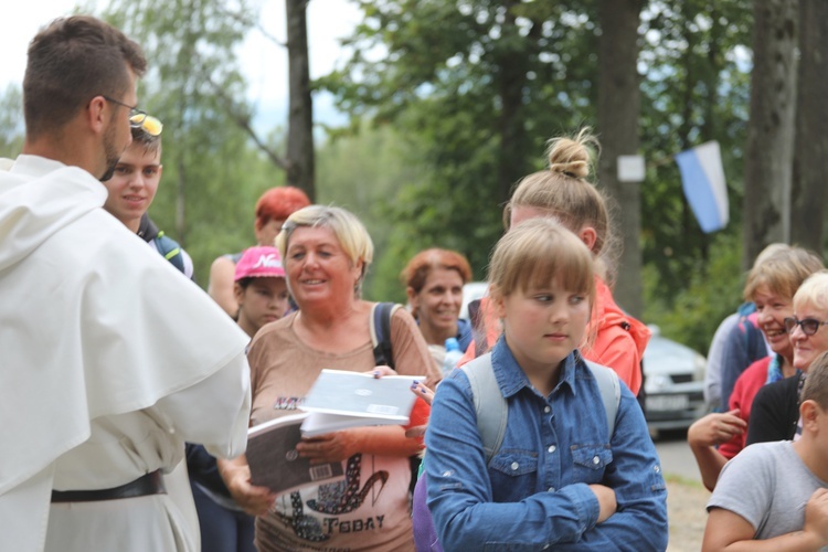 Pielgrzymka z Korbielowa na Jasną Górkę w Ślemieniu - 2019