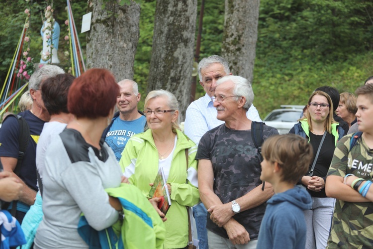 Pielgrzymka z Korbielowa na Jasną Górkę w Ślemieniu - 2019