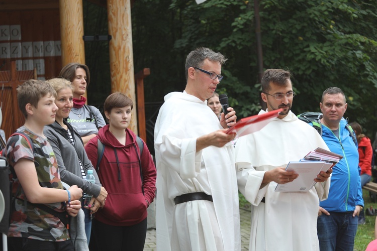 Pielgrzymka z Korbielowa na Jasną Górkę w Ślemieniu - 2019