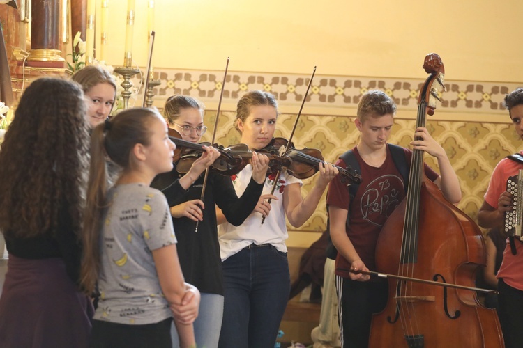 Pielgrzymka z Korbielowa na Jasną Górkę w Ślemieniu - 2019