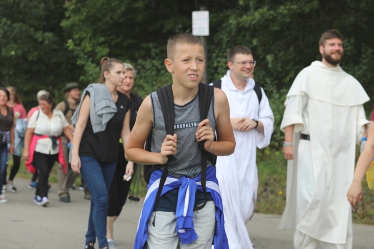 Pielgrzymka z Korbielowa na Jasną Górkę w Ślemieniu - 2019