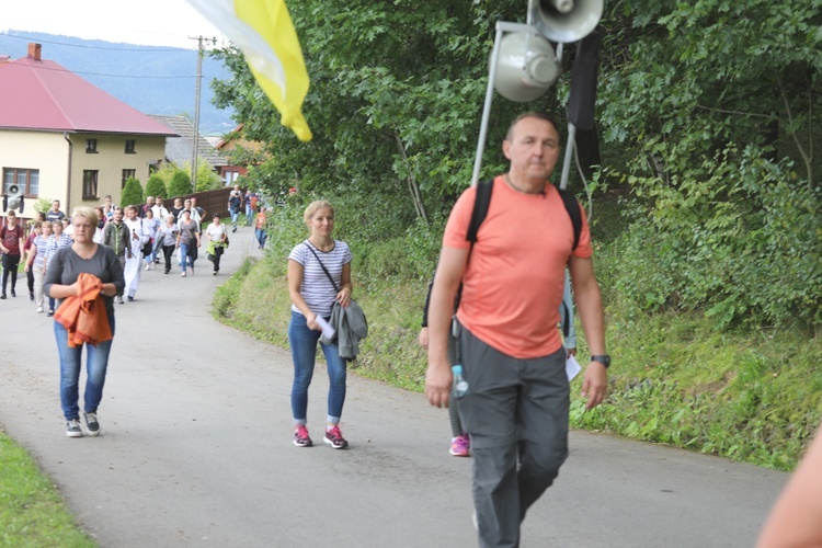 Pielgrzymka z Korbielowa na Jasną Górkę w Ślemieniu - 2019