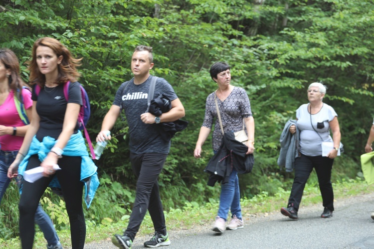 Pielgrzymka z Korbielowa na Jasną Górkę w Ślemieniu - 2019