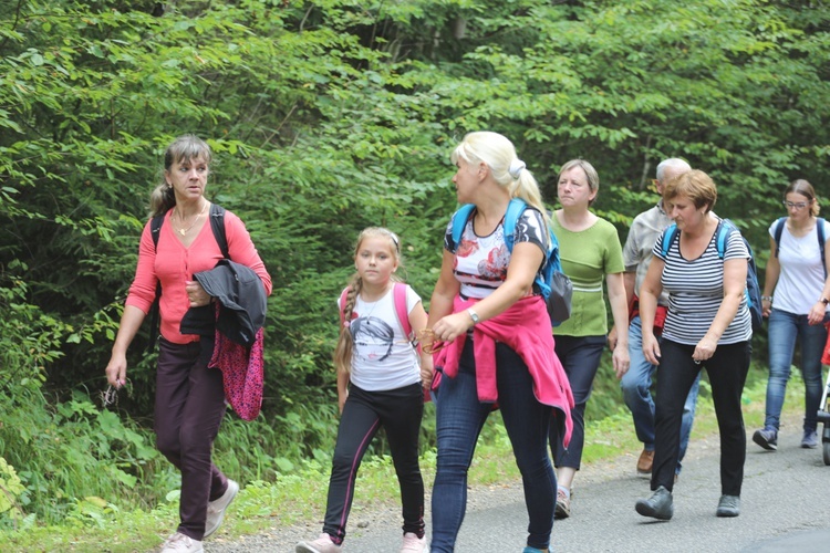 Pielgrzymka z Korbielowa na Jasną Górkę w Ślemieniu - 2019