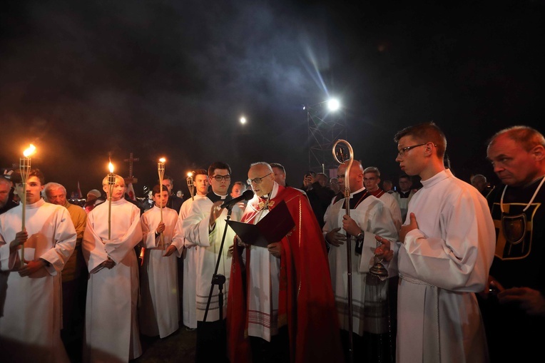 Polska pod krzyżem część 2