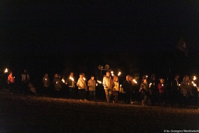 "Polska pod Krzyżem" w Rokitnie - cz. II