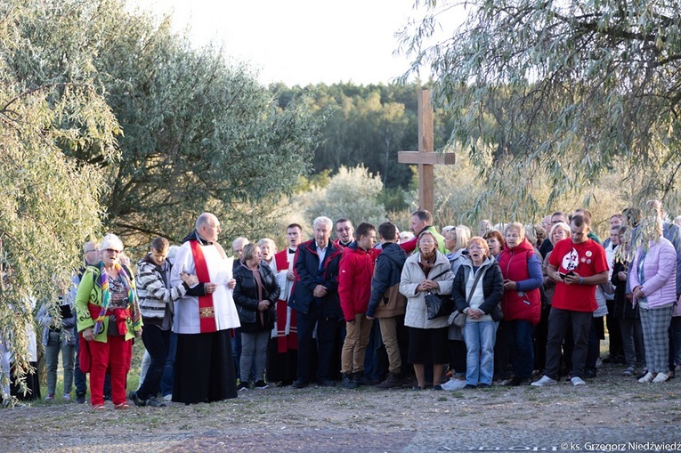 "Polska pod Krzyżem" w Rokitnie - cz. II