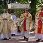 Wprowadzenie relikwii błogosławionych męczenników z Pariacoto do Wielkiej Wsi