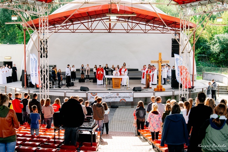 III Diecezjalne Spotkanie Młodzieży w Łowiczu