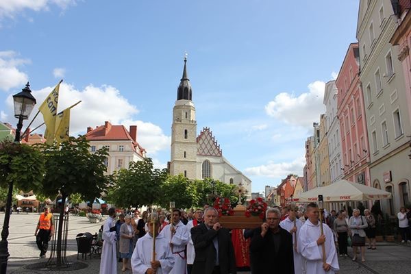 Polska pod Krzyżem w diecezji legnickiej