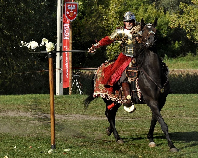 Pułtusk. VI Piknik z husarią (część I)