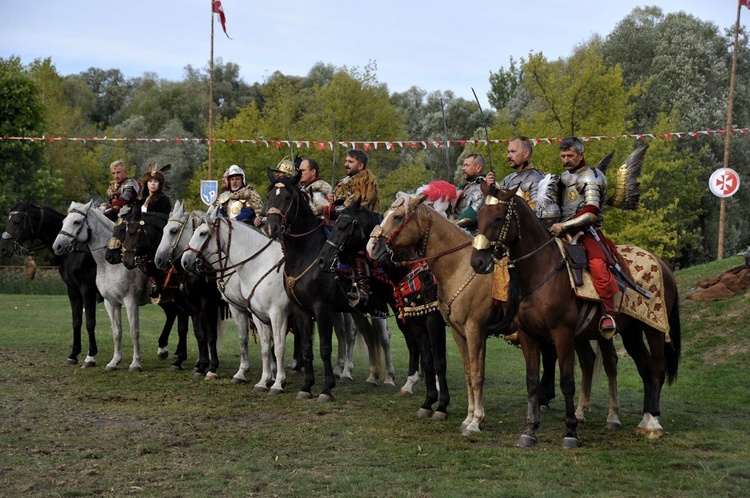 Pułtusk. VI Piknik z husarią (część I)