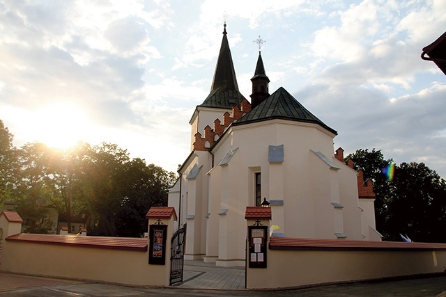 Gruntownie odremontowana świątynia parafialna.