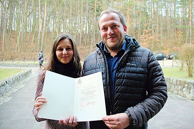 Beata i Wojciech Antoniakowie odebrali w matemblewskim sanktuarium misję kanoniczną.