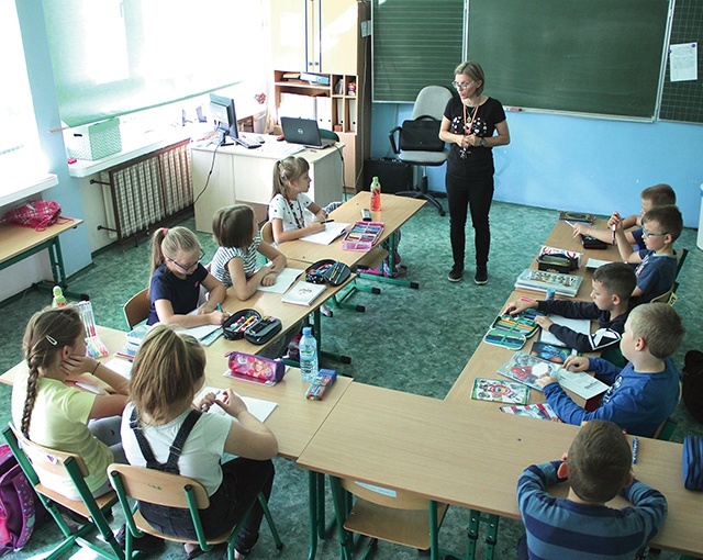 Placówka cały się czas rozwija. W ubiegłym roku uczęszczało do niej 170 uczniów, a teraz ponad 200. W tym roku ponownie uruchomiono liceum.