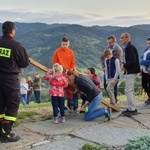 Ochotnica Dolna. Polska pod Krzyżem