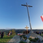 Ochotnica Dolna. Polska pod Krzyżem