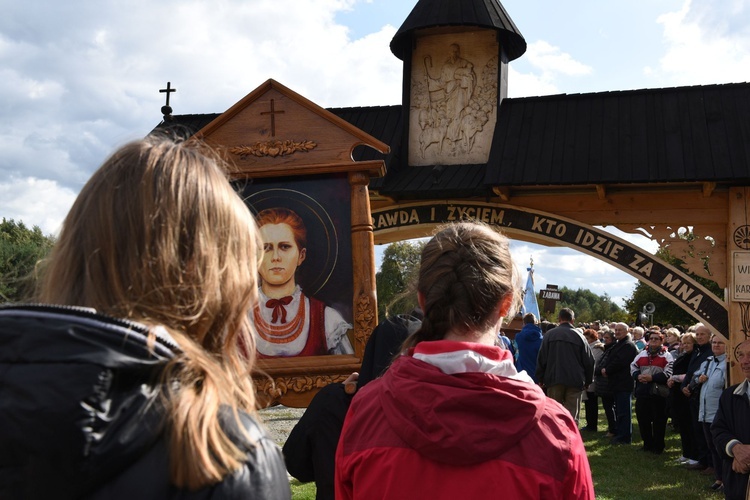 Droga Krzyżowa w Wał Rudzie