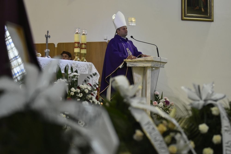 Uroczystości pogrzebowe ks. Józefa Michalskiego w Wałbrzychu i w Budzowie