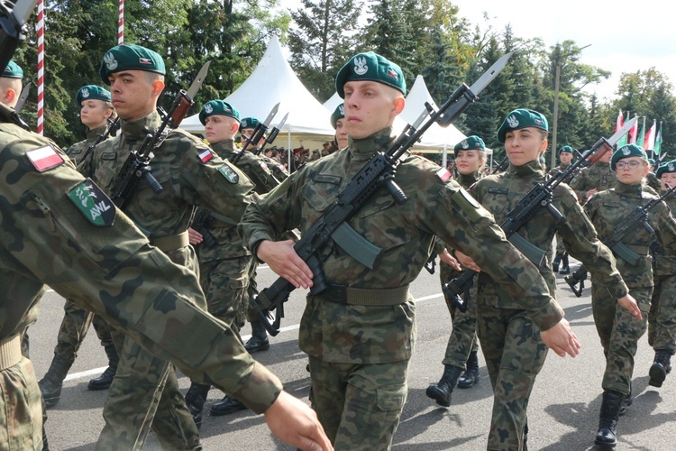 Przysięga wojskowa podchorążych Akademii Wojsk Lądowych 2019