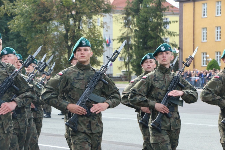 Przysięga wojskowa podchorążych Akademii Wojsk Lądowych 2019