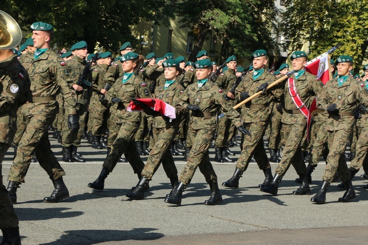 Przysięga wojskowa podchorążych Akademii Wojsk Lądowych 2019