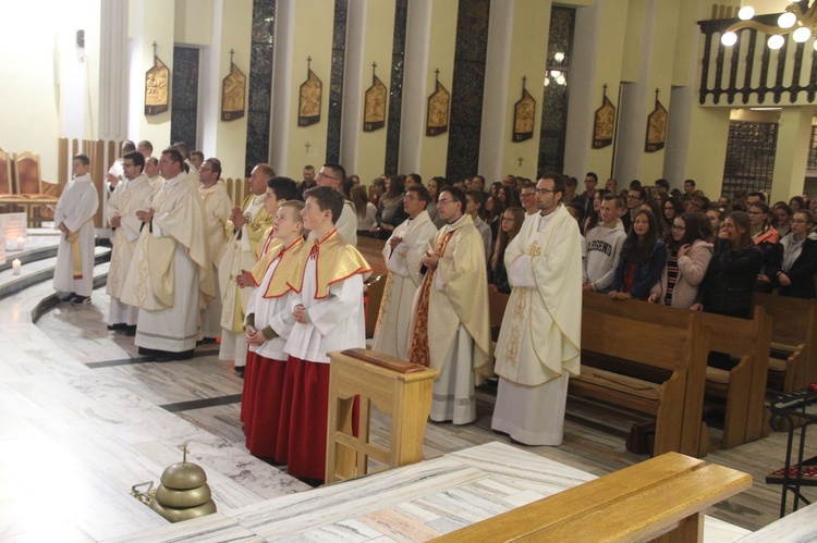 Niskowa. Dekanalne czuwanie młodych