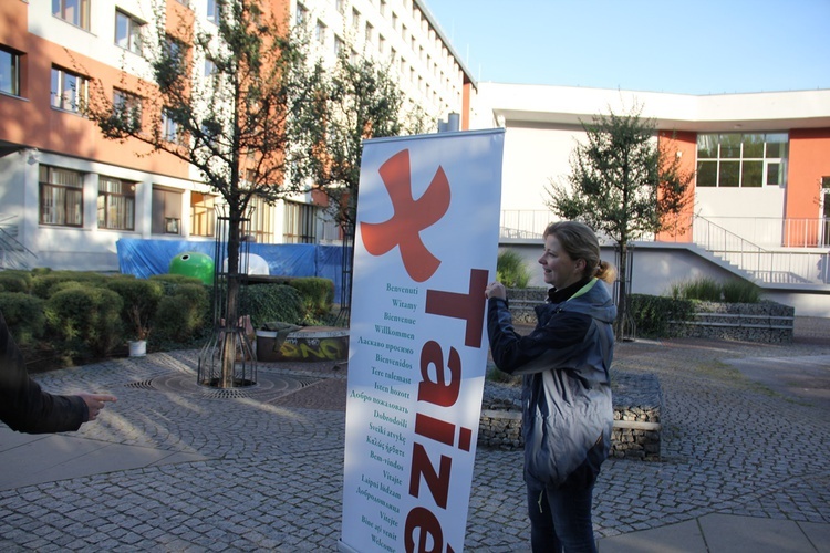 Bracia z Taizé i wolontariusze już we Wrocławiu