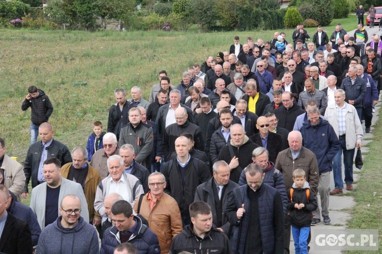 VII Pielgrzymka Mężczyzn do sanktuarium Pierwszych Męczenników Polski w Międzyrzeczu - cz. I