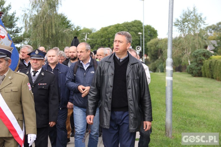 VII Pielgrzymka Mężczyzn do sanktuarium Pierwszych Męczenników Polski w Międzyrzeczu - cz. I