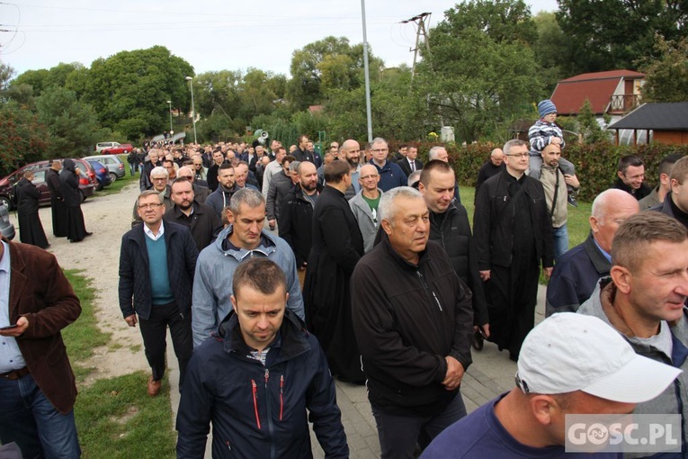 VII Pielgrzymka Mężczyzn do sanktuarium Pierwszych Męczenników Polski w Międzyrzeczu - cz. I