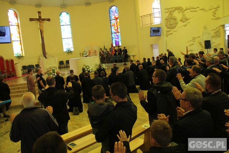 VII Pielgrzymka Mężczyzn do sanktuarium Pierwszych Męczenników Polski w Międzyrzeczu - cz. II
