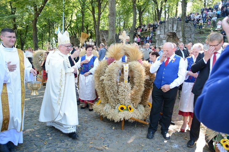 Diecezjalne dożynki na Górze św. Anny