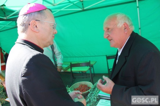 Akcja "Kromka chleba dla sąsiada" i Niedziela św. Franciszka w Jaczowie