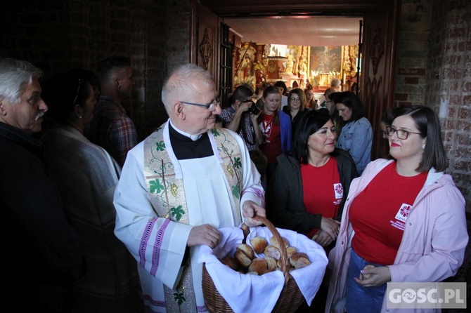 Akcja "Kromka chleba dla sąsiada" i Niedziela św. Franciszka w Jaczowie