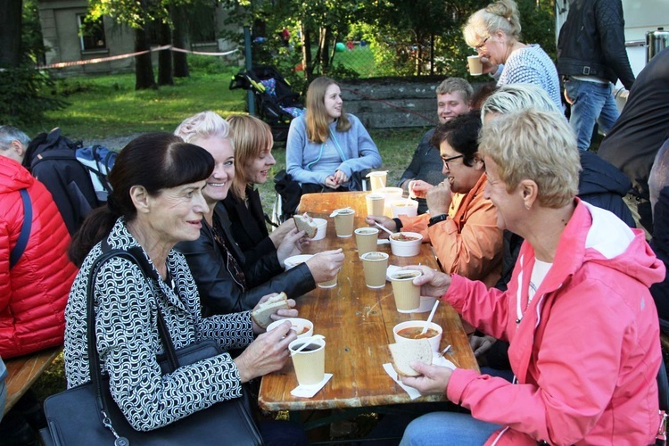 Spotkanie popielgrzymkowe pątników jasnogórskich - Mikuszowice Krakowskie 2019