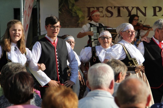1. Festyn parafialny "Dach z serca" na os. Polskich Skrzydeł w Bielsku-Białej