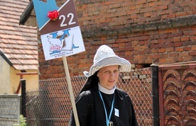 Siostra Samuela się nie poddaje. Przecież moc w słabości się doskonali