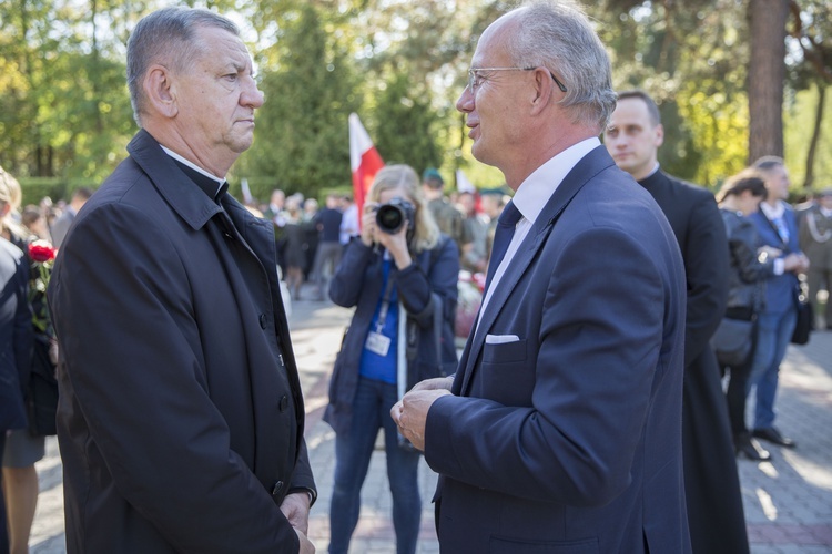 Dziś kończy się wasza walka. Niezłomni spoczęli w Panteonie