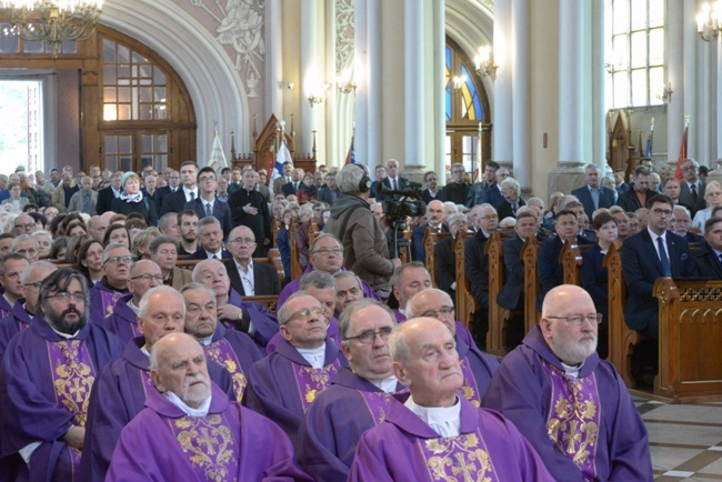 Pogrzeb o. Huberta Czumy SJ