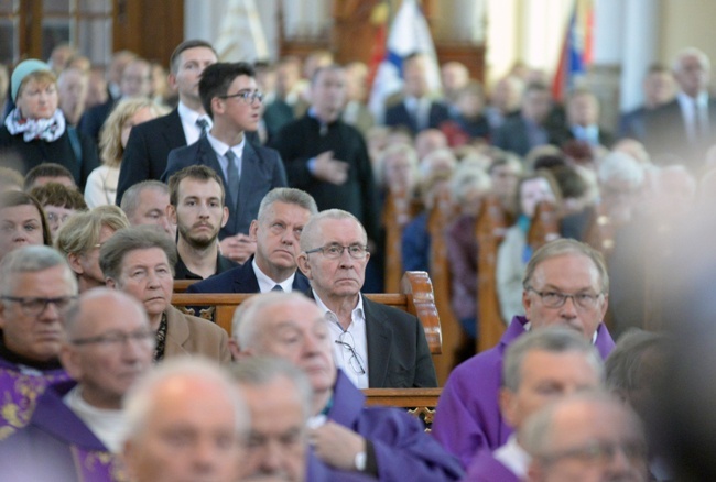 Pogrzeb o. Huberta Czumy SJ