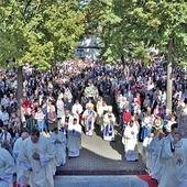 Abp Jan Romeo Pawłowski przewodniczył Sumie. 