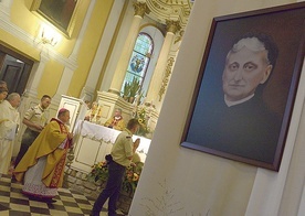 Rocznicowej celebrze przewodniczył bp Henryk Tomasik.